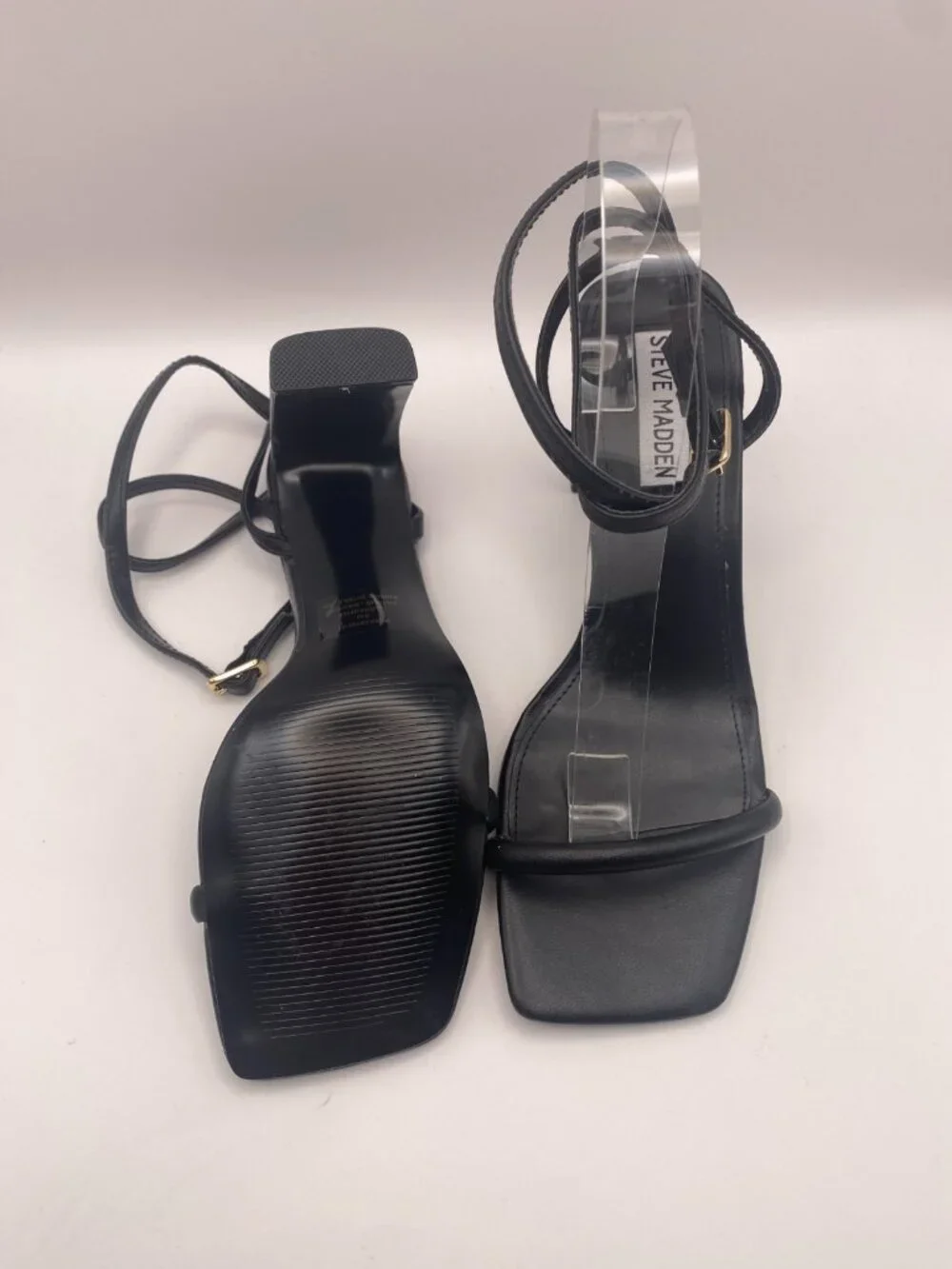 Steve Madden Women Eryka Black Leather Ankle Strap Sandal  Sz 8